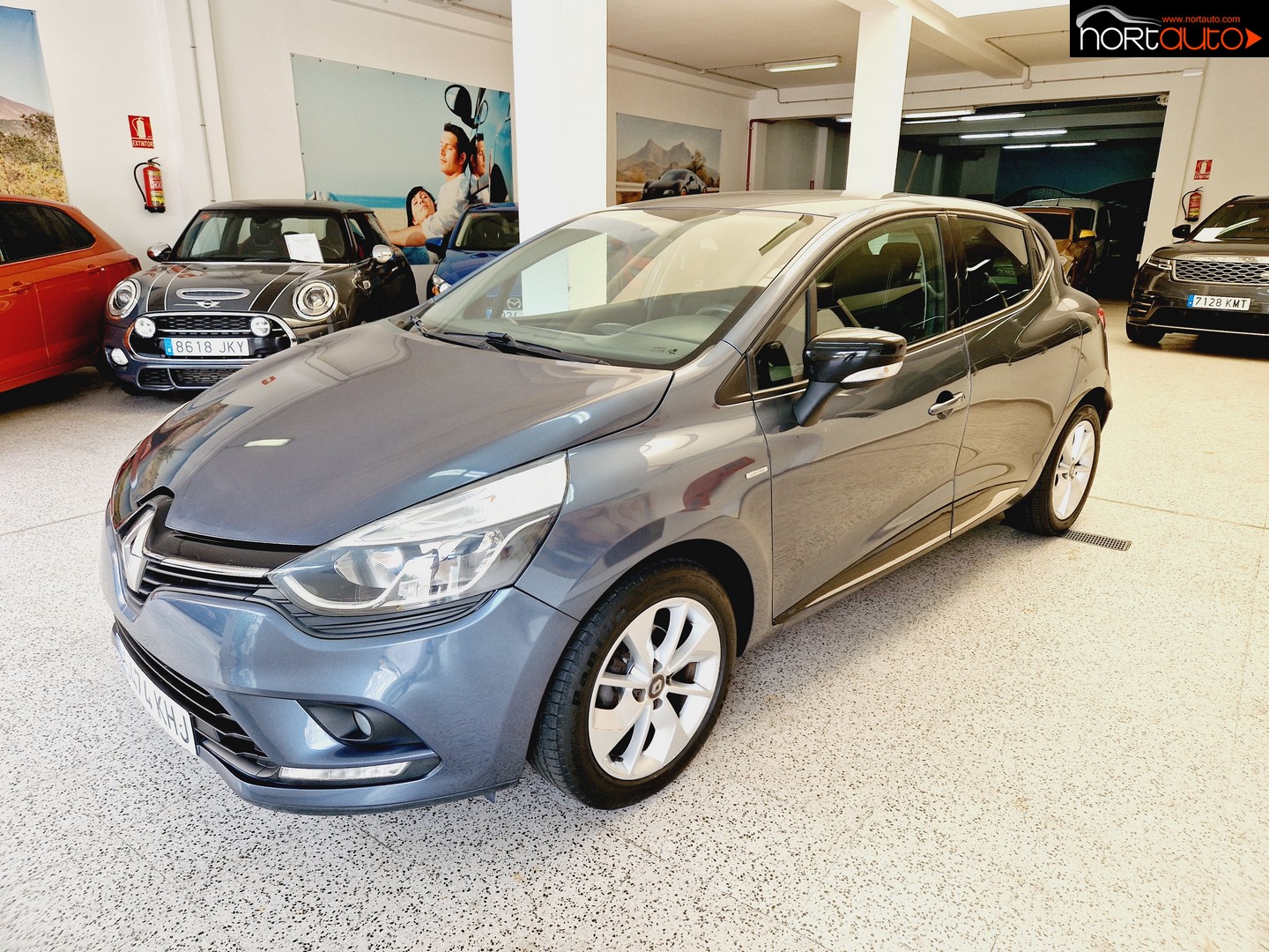 RENAULT Clio Limited  TCe  90CV