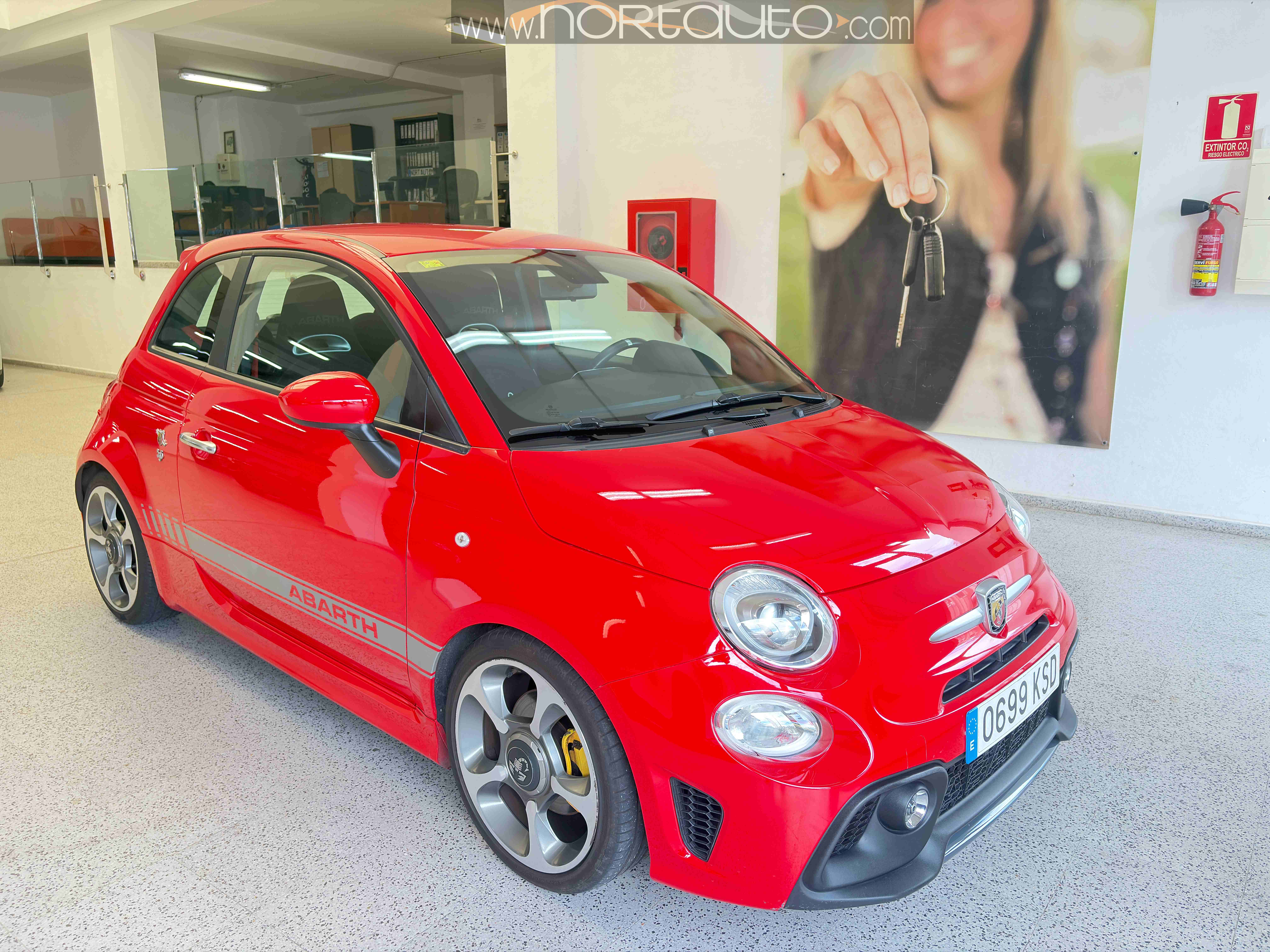 ABARTH 500 1.4 595 145CV