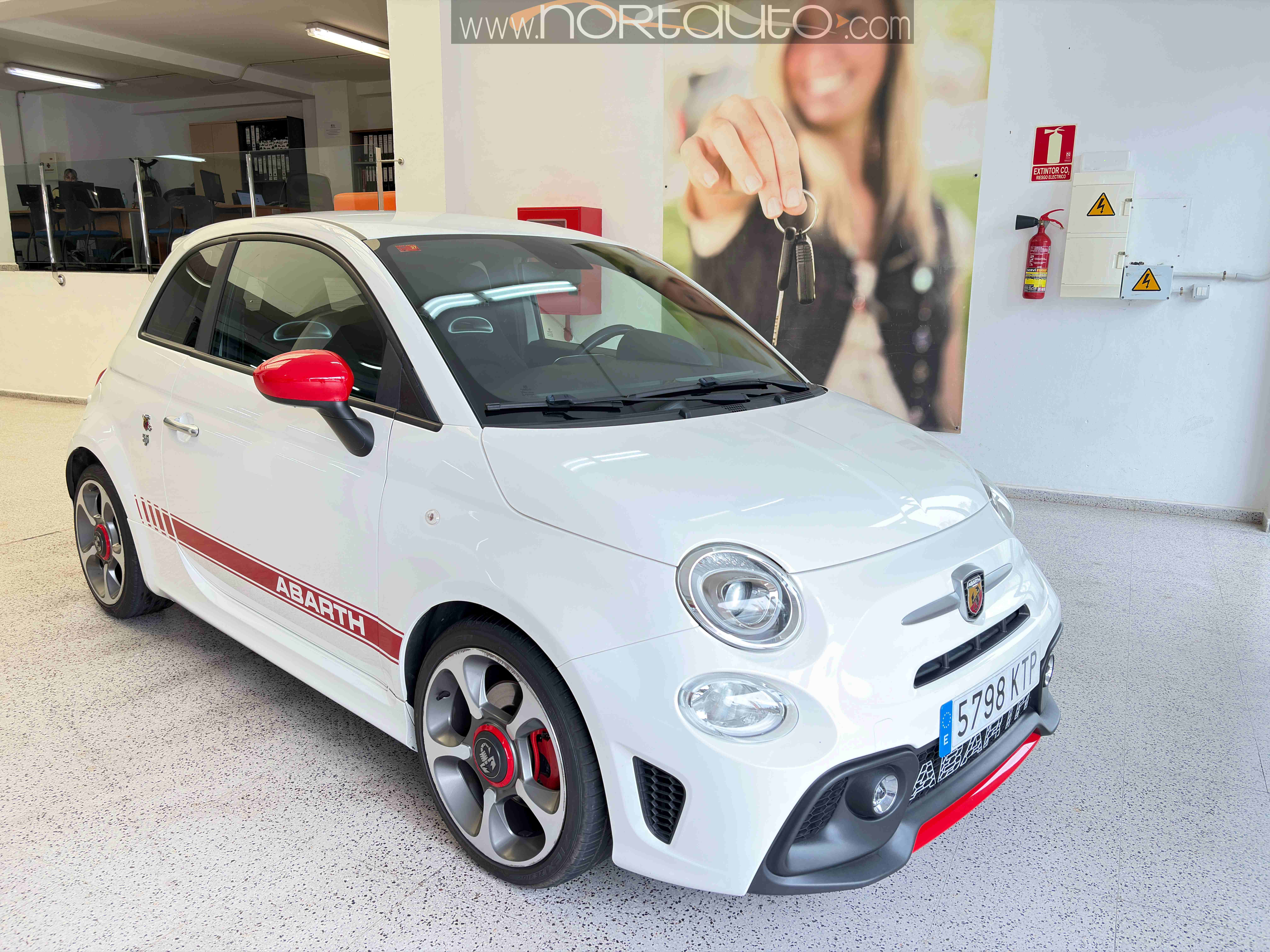 ABARTH 595 1.4 16v  145CV
